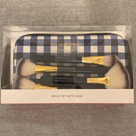 NWT Isaac Mizrahi Makeup Brush Set with Case - Picture 4 of 6